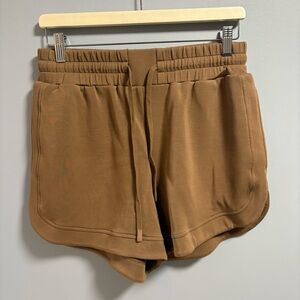 Varley - Ollie High Rise Shorts